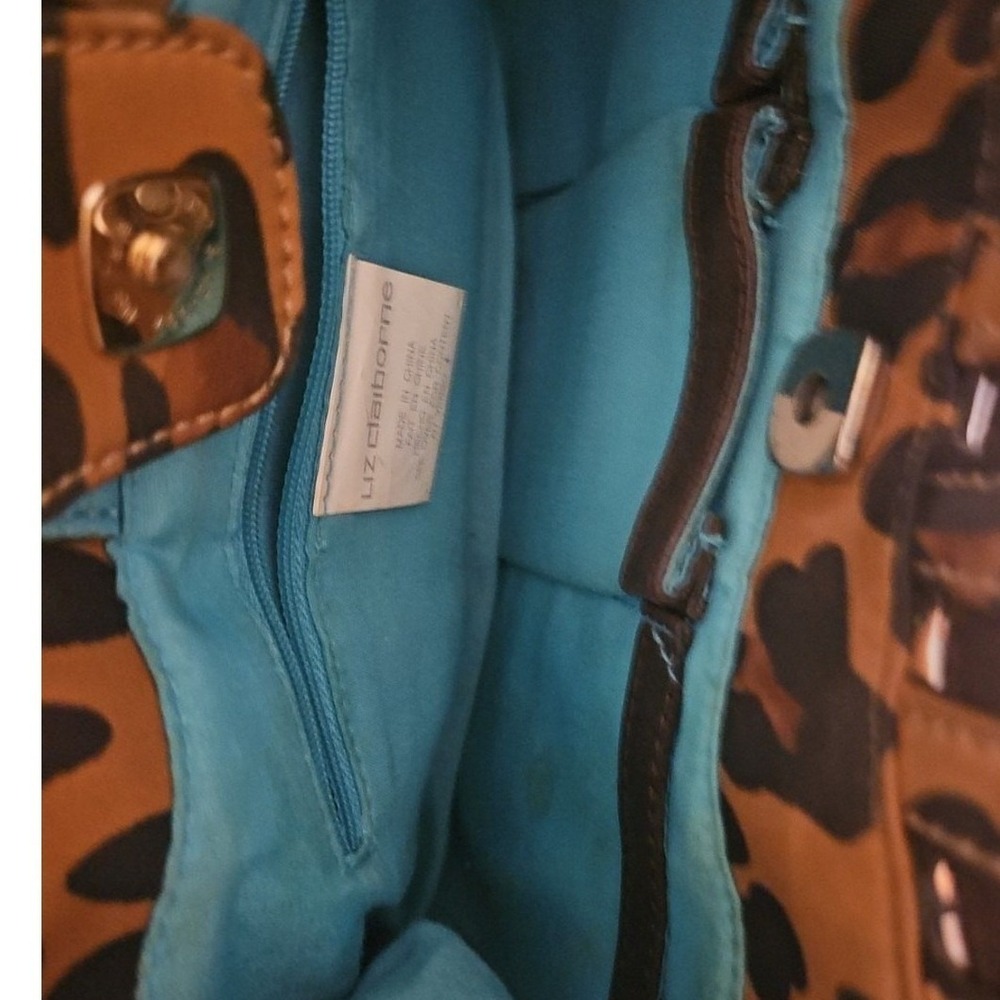 Liz Claiborne Leopard Animal Print Shoulder Bag Khaki Teal Liner Adjustable - Picture 4 of 4